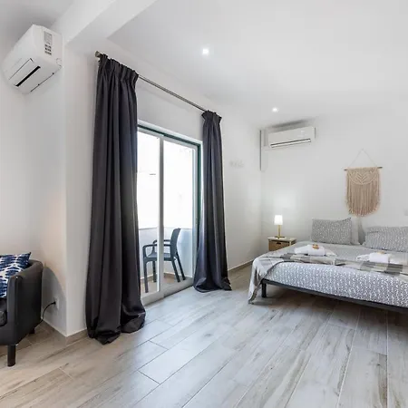 3 Marias 3* Lagos