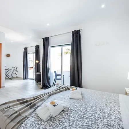 Bed & Breakfast 3 Marias Lagos