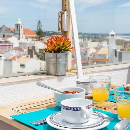 3 Marias 3* Lagos