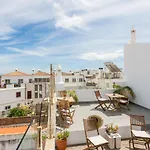 3 Marias Lagos